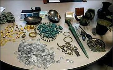 کشف 112 گنج تاریخی در زنجان / 37 مرد غافلگیر شدند