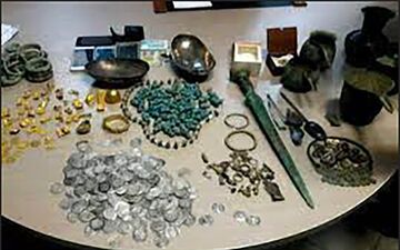 کشف 112 گنج تاریخی در زنجان / 37 مرد غافلگیر شدند