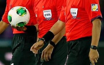 
داوران ژاپنی دیدار پرسپولیس و الریان را قضاوت می کنند 