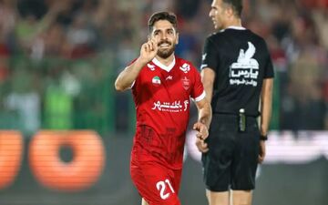 یک غایب به تمرین پرسپولیس می‌آید