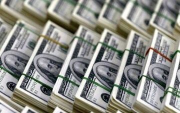 قیمت دلار در بازار متشکل چهارشنبه ۱۹ مرداد ۱۴۰۱ 