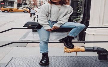 استایلی شیک با کفش‌های ترند پاییز / چه مدل کفشی در پاییز بپوشیم؟