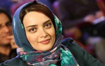 
سفره هفت سین کاملا زنانه بهنوش طباطبایی