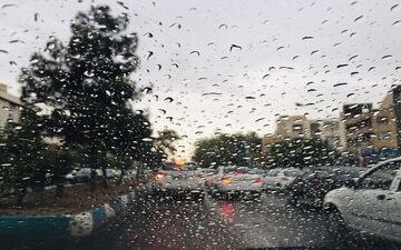 هشدار بارش باران و طوفان برای تهران صادر شد