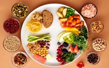 نقش فیبر در کنترل وزن و احساس سیری