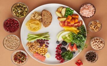 نقش فیبر در کنترل وزن و احساس سیری