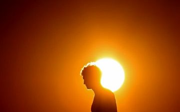 چگونه سلامت خود را در گرمای شدید هوا حفظ کنیم؟

