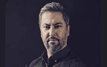 پیش‌کسوت جنجالی پرسپولیس، شفر و استقلال را با خاک یکسان کرد+عکس