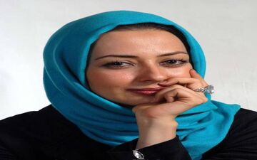 تصویر منتشر شده از نفیسه روشن در حال کشیدن سیگار! (+عکس)