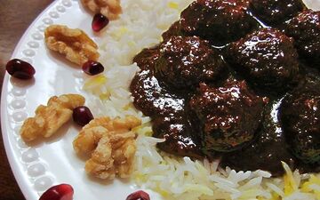 نکات کلیدی برای تهیه ی فسنجون جا افتاده و خوش طعم