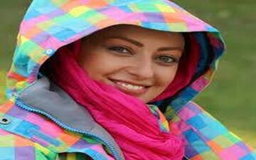 تیپ و ظاهر نفیسه روشن به همراه بانوان هنرمند در یک رستوران (عکس)