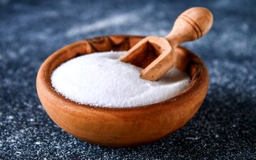 چقدر نمک بخوریم که کلیه ها آسیب نبینند؟
