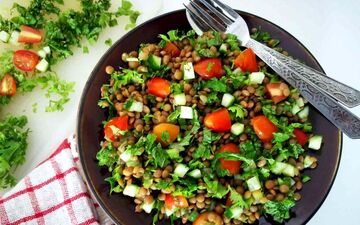 طرز تهیه سالاد تبوله عدس | سالاد مقوی و سالم!