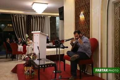دورهمی شب یلدا کانون سخنوران و مجموعه رسانه های فرتاک 