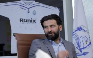 پژمان نوری ابزار بازگشت رویایی ملوان را فراهم کرد/ رونمایی از اسپانسر پیراهن قوی سپید