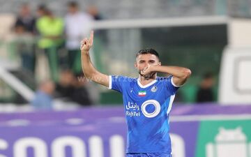 استوری تلخ ستاره استقلال علیه مدیران باشگاه
