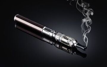 از عوارض خطرناک سیگارهای الکترونیکی خبر دارید؟

