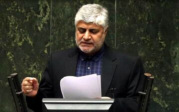 
امروز داشتن مسکن برای مردم به رویا تبدیل شده است
