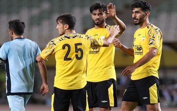 پیروزی پُرگل سپاهان مقابل تراکتور در روز جنگ گلادیاتورها / تساوی هوادار و مس و رونمایی از اولین اخراجی لیگ 