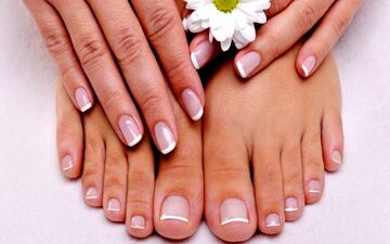 چگونه ناخن‌های خود را تقویت کنیم؟ نکات جدید و کاربردی برای داشتن ناخن‌های سالم و زیبا
