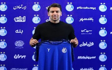  تمدید قرارداد مهری با استقلال 