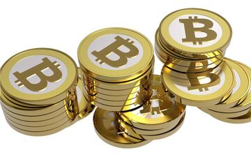  ارزش بیت‌کوین بیش از ۱۰ درصد سقوط کرد
