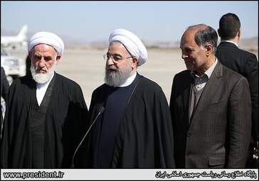 حواشی سفر روحانی به زاهدان + تصاویر