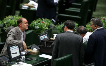 نگرانی نمایندگان مجلس از مفاد مصوبه مهم دولت درباره قاچاق