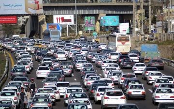 ترافیک در مسیرهای شمالی تهران نیمه سنگین تا سنگین است

