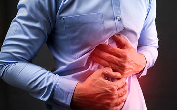 روزه و معده درد: آیا روزه‌داری برای افراد با مشکلات گوارشی مناسب است؟