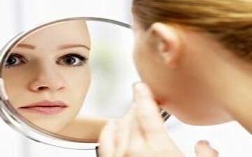  با منافذ باز و جوش‌های سرسیاه پوست چه کنیم؟
