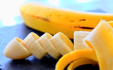 اگر موز را ناشتا بخوریم چه می شود؟

