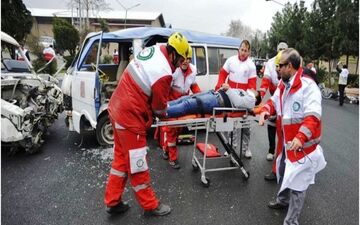 مصدومیت ۸ نفر بر اثر تصادفات زنجیره ای در محورهای مواصلاتی ساوه