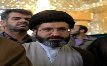 حضور فرزند رهبر انقلاب در مراسم تشییع آیت الله هاشمی شاهرودی