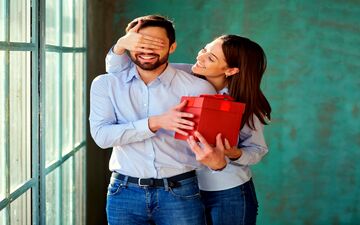 بدترین هدیه‌ها برای روز ولنتاین
