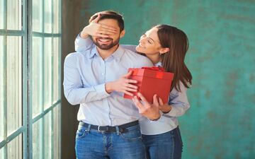 بدترین هدیه‌ها برای روز ولنتاین
