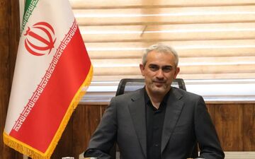 وزیر اقتصاد: آینده ایران به دست مردم است، نه تحریم‌ها
