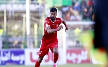 جریمه در انتظار ستاره پرسپولیس/ رفتار جنجالی در اصفهان کار دست مدافع سرخ ها داد!