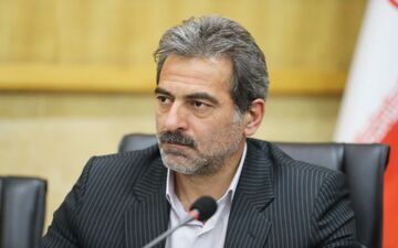 ‍ 

بهره‌برداران بخش کشاورزی تخلفات در ارکان سازمان جهاد کشاورزی را گزارش کنند



