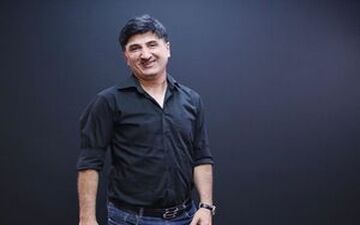 بازی انتحاری پرسپولیس به سود استقلال است/صحبت‌های منصوریان درباره مجیدی اشتباه نیست/ فوتبالیست‌های ایرانی چشم دیدن هم‌دیگر را ندارند