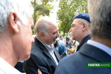 مراسم رونمایی از تندیس میرزا رضا کلهر