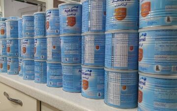 شیر خشک رژیمی تأمین و در داروخانه‌ها توزیع شد