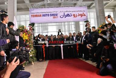 محمدرئوف قادری- فرتاک نیوز- نمایشگاه خودرو- شهر آفتاب- مکارم حسینی