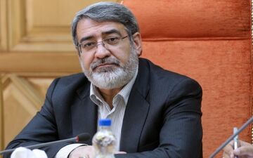 وزیر کشور خواستار اتخاذ تمهیدات فوری برای ارائه خدمات بهداشتی در مناطق سیل زده شد