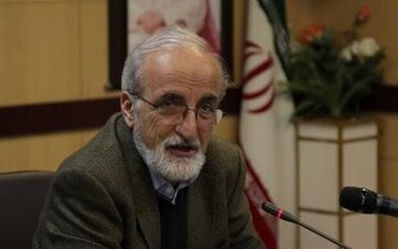 معاون تحقیقات و فناوری وزارت بهداشت: ایران رتبه هفتم داروسازی جهان است