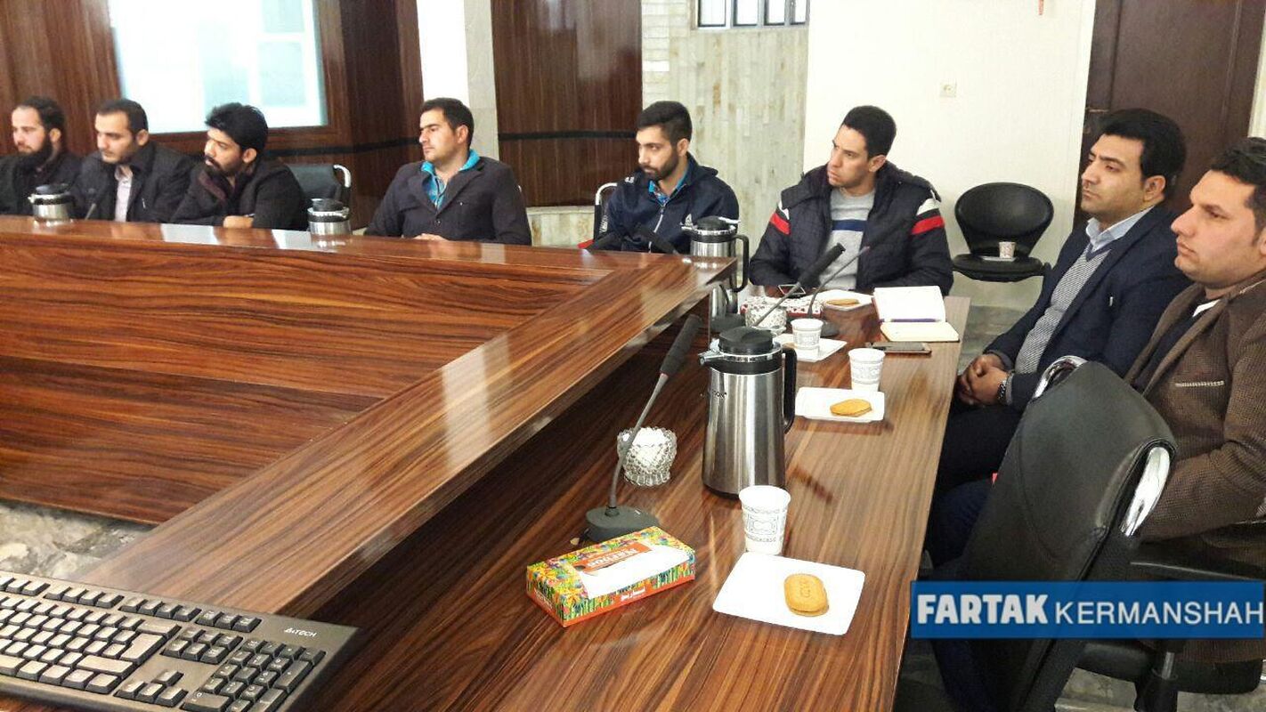 نشست اعضای سفیران اهداء عضو استان کرمانشاه به روایت تصویر