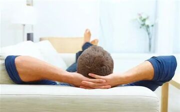 چرت نیمروزی چگونه مغز را تقویت می‌کند؟