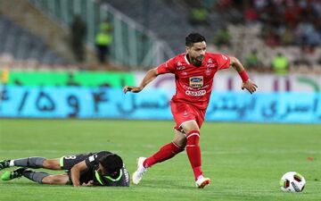 ستاره پرسپولیس قراردادش را تمدید کرد