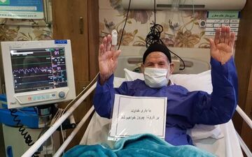 یک بیمار ۱۰۰ ساله کرونا را شکست داد