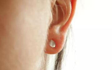 راه‌های پیشگیری از کشیدگی و پارگی سوراخ لاله گوش با گوشواره